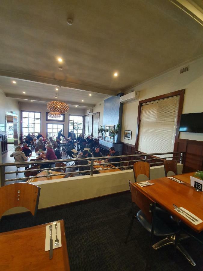 Pier Hotel Порт-Линкольн Экстерьер фото
